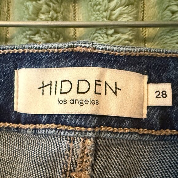 Hidden Jeans - Picture 5 of 6